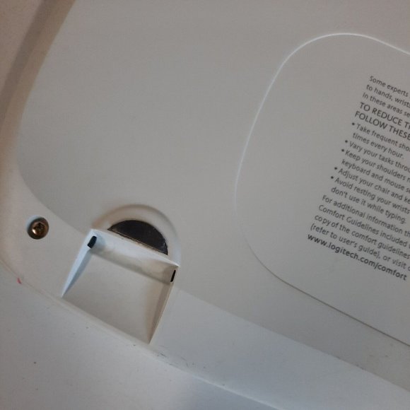 Logitech Internet Navigator Computer Keyboard USB Model Y-BE22 Vintage - Picture 8 of 11